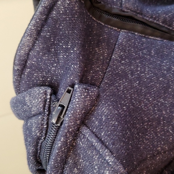 Jones New York Navy Pea Coat Medium - Picture 9 of 9